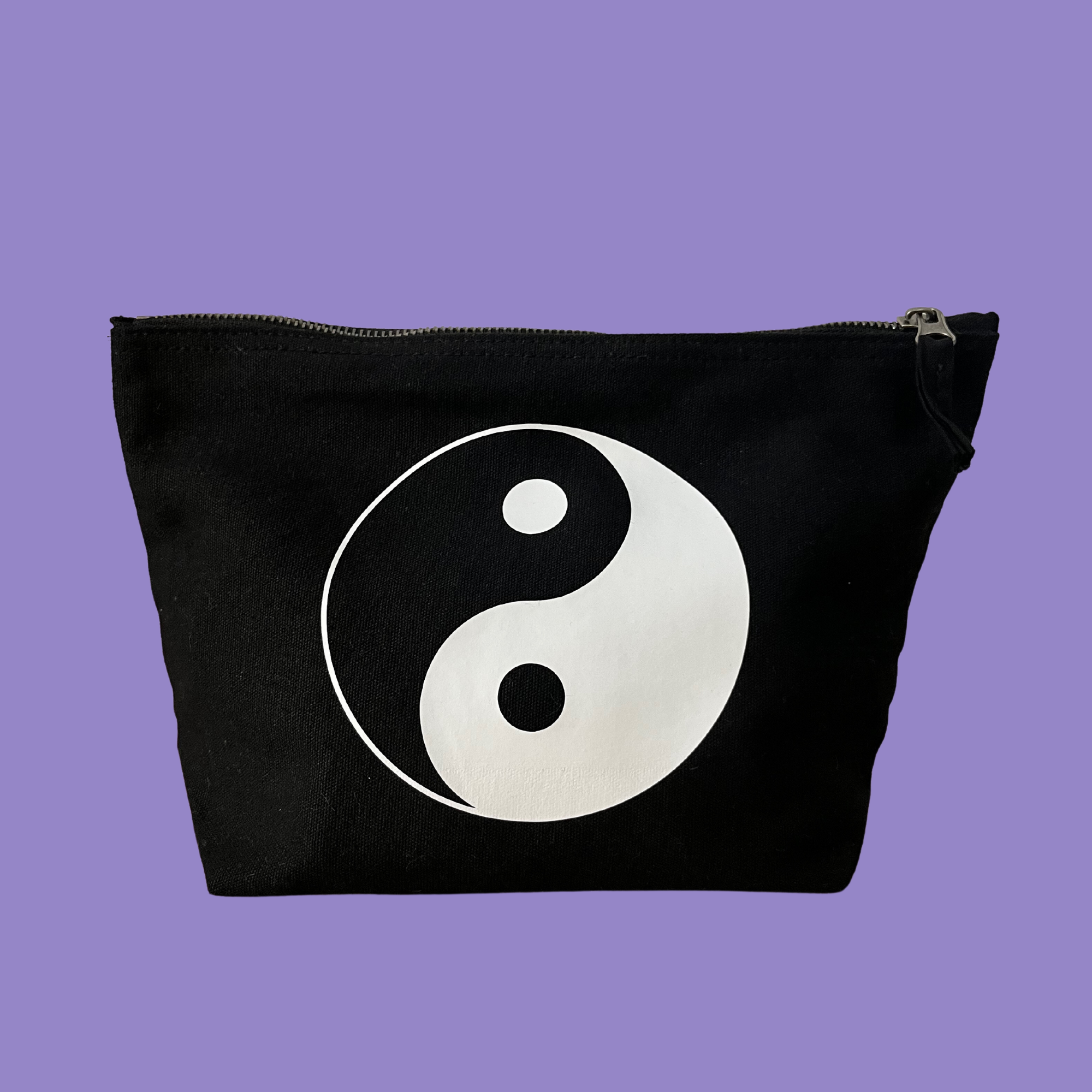Ying Yang zip bag
