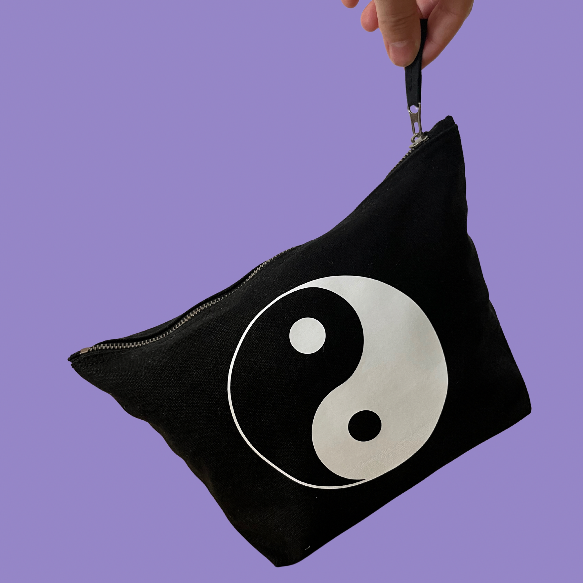 Ying Yang zip bag