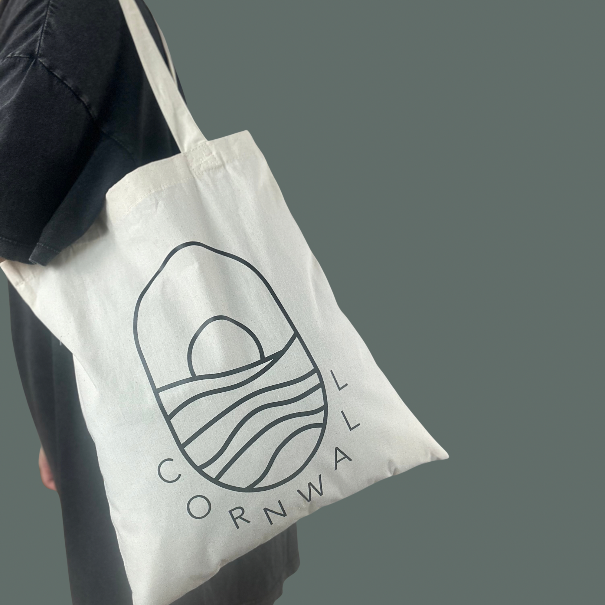 Natural Cornwall Oval Tote