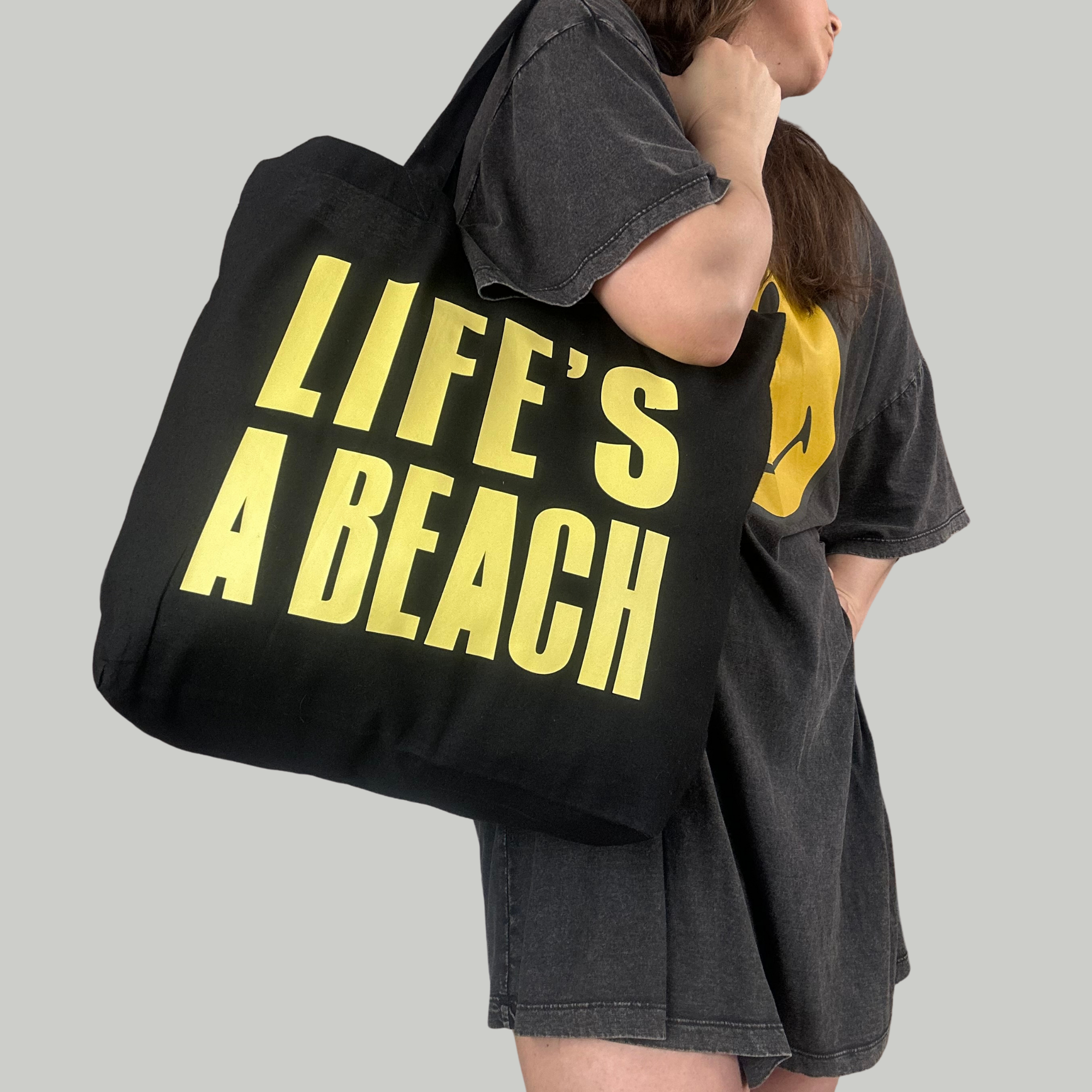 Life’s a beach tote - Black / Lemon