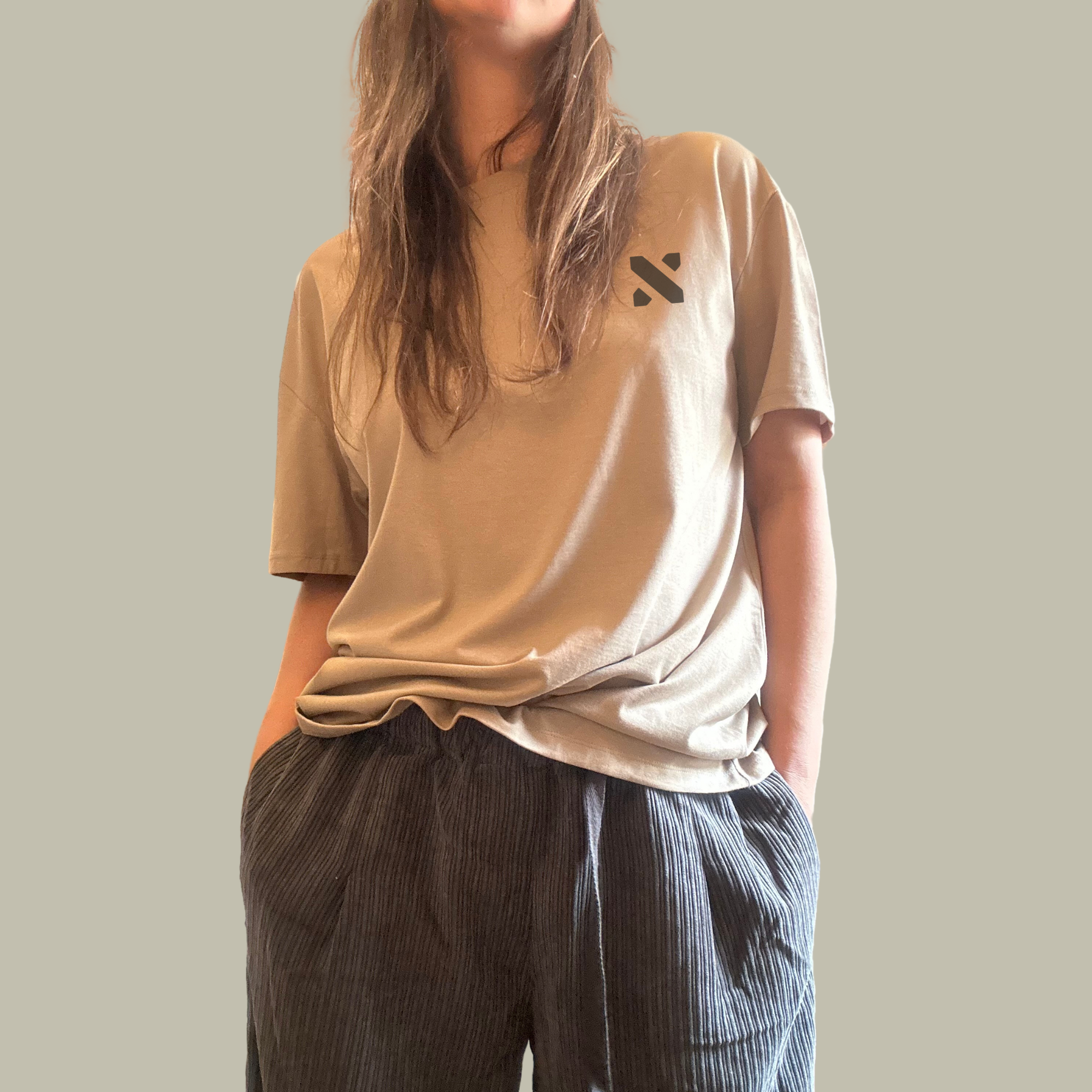 Swim Wild Club T-Shirt / Sand
