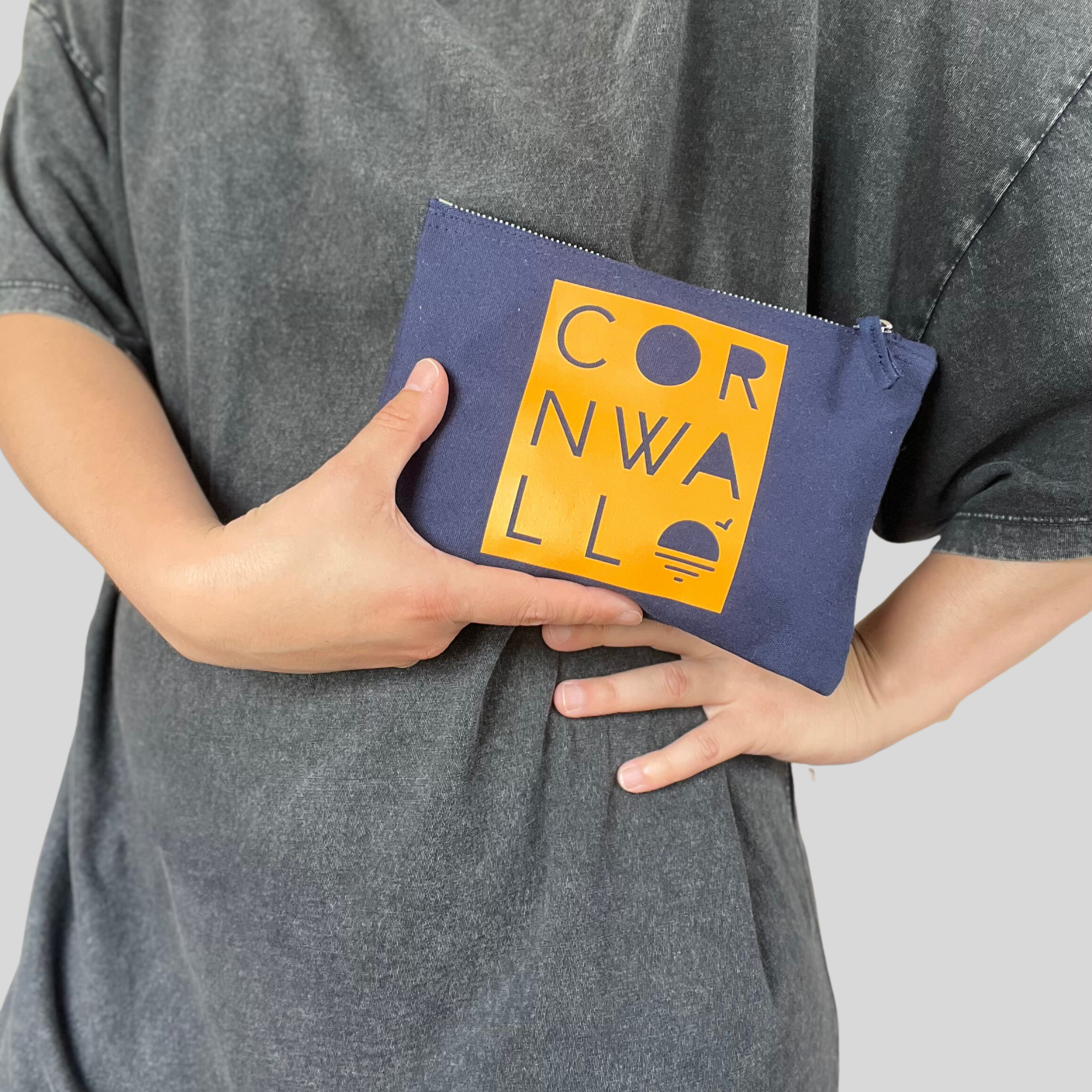 Cornwall small zip bag