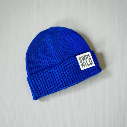 Chunky Knitted hat / Bright Blue