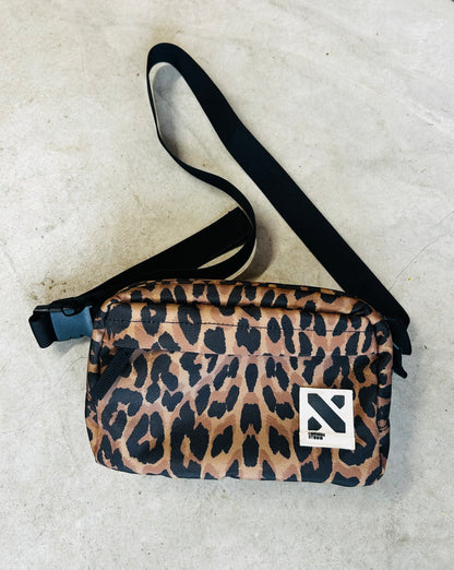 Leopard Adventure sling