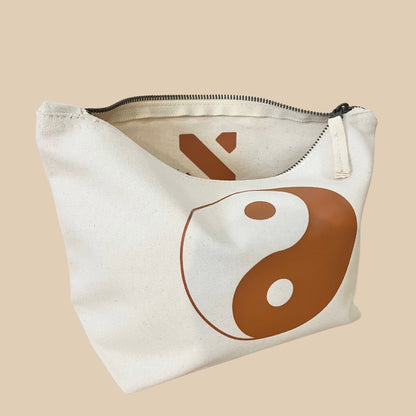 Ying Yang zip bag | Cinnamon