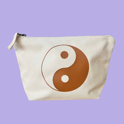 Ying Yang zip bag | Cinnamon