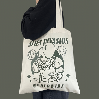 Alien Invasion Tote  - Natural/Khaki